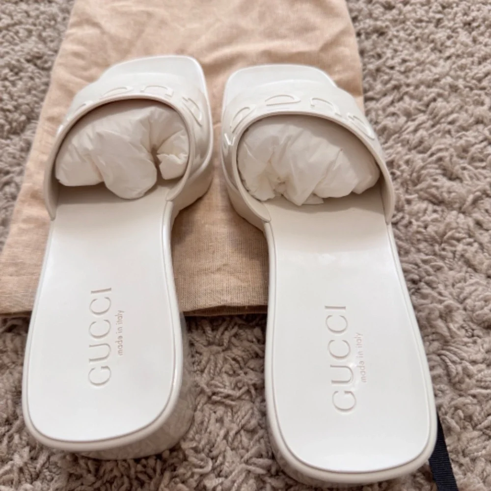 Gucci heels - Picture 4 of 5